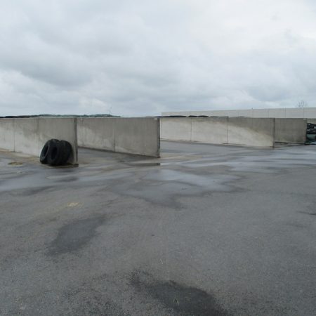 Hitzum, prachtig mooi modern melkveebedrijf op ruim 111 hectare (verkocht).